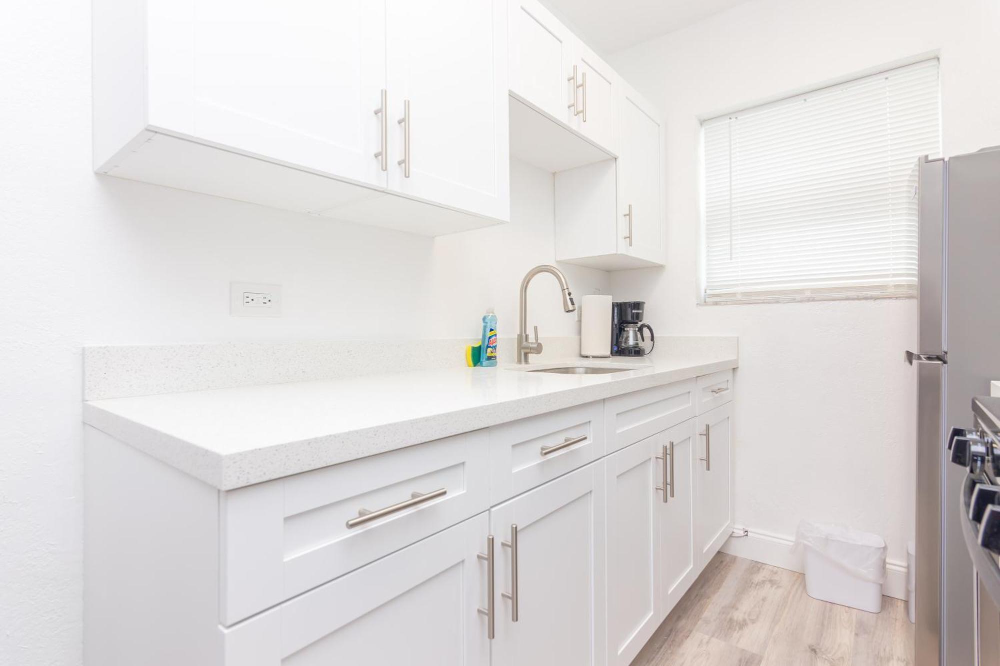 Ocean Drive Deco Apt W/2 Queen Beds, Steps 2 Beach Miami Beach Ngoại thất bức ảnh