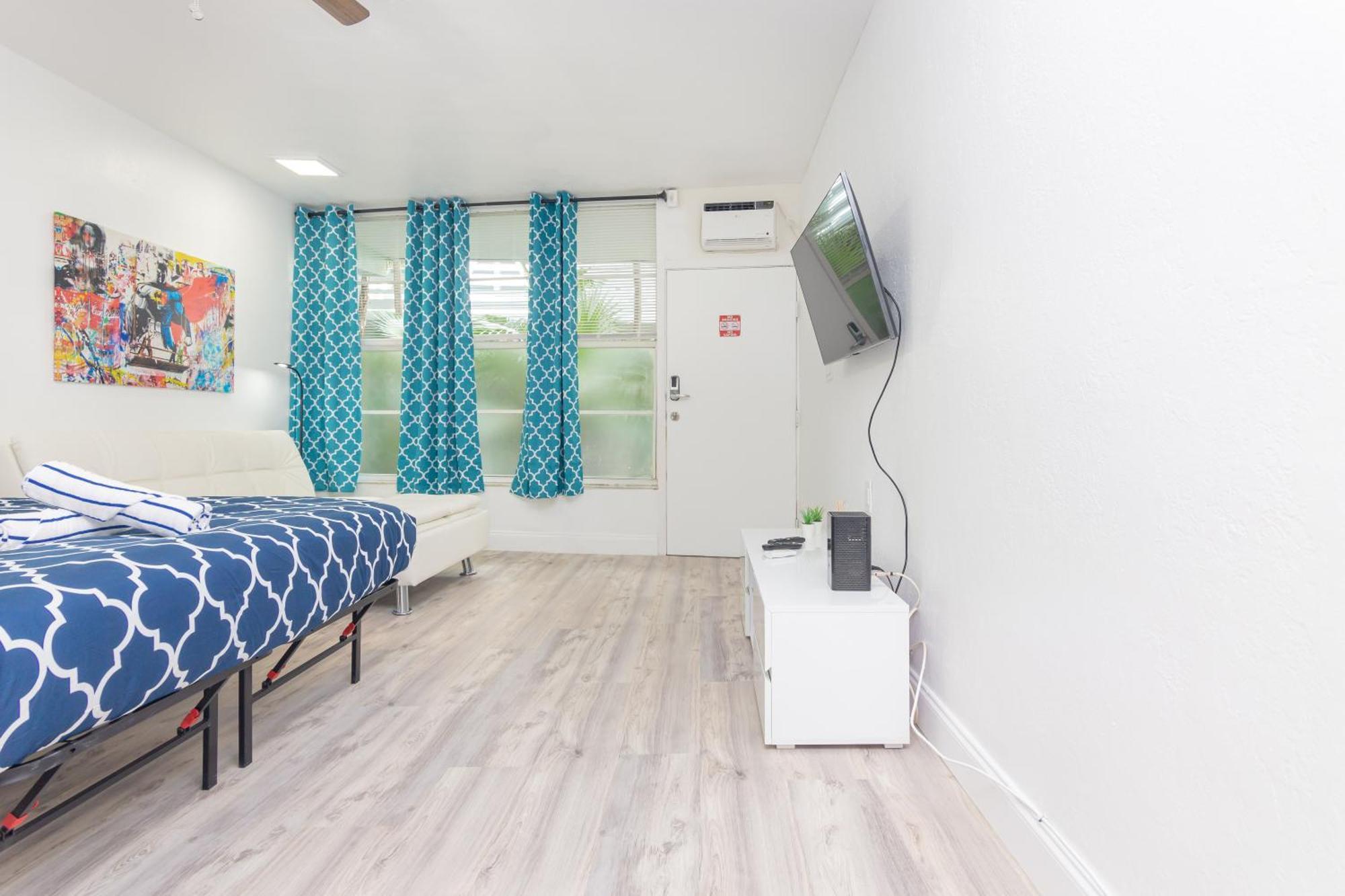 Ocean Drive Deco Apt W/2 Queen Beds, Steps 2 Beach Miami Beach Ngoại thất bức ảnh