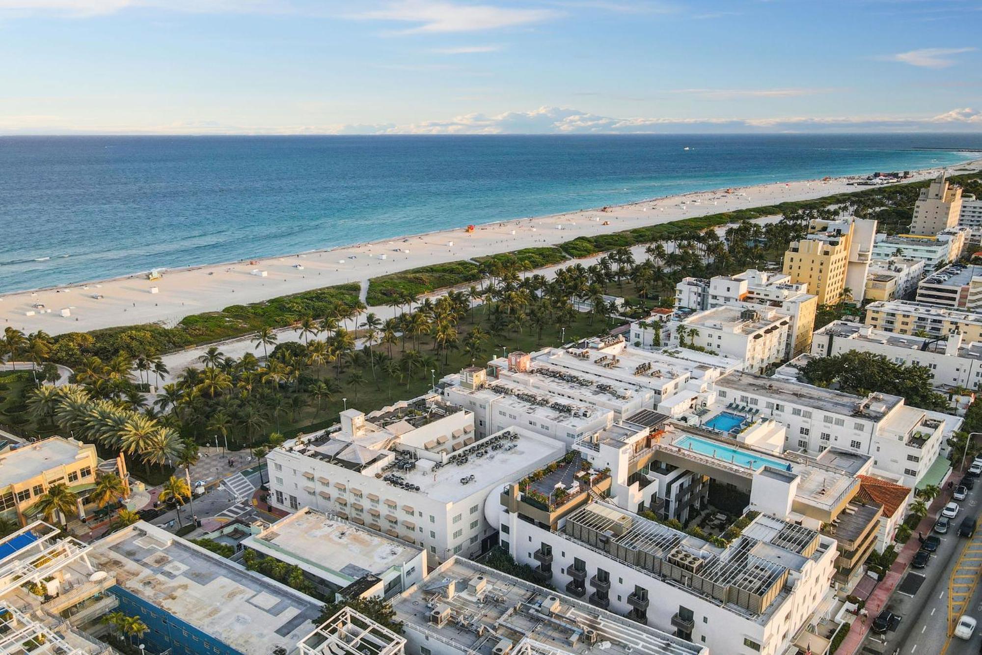Ocean Drive Deco Apt W/2 Queen Beds, Steps 2 Beach Miami Beach Ngoại thất bức ảnh