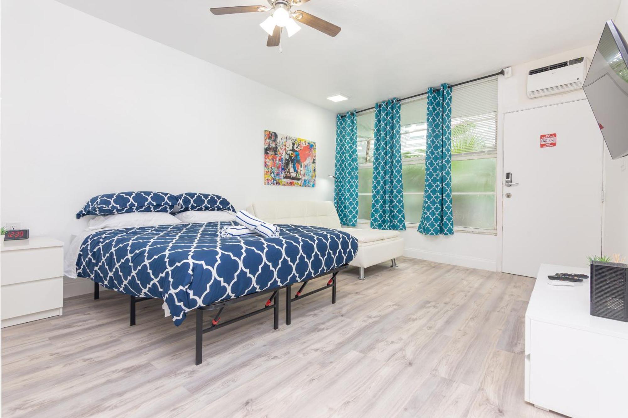 Ocean Drive Deco Apt W/2 Queen Beds, Steps 2 Beach Miami Beach Ngoại thất bức ảnh