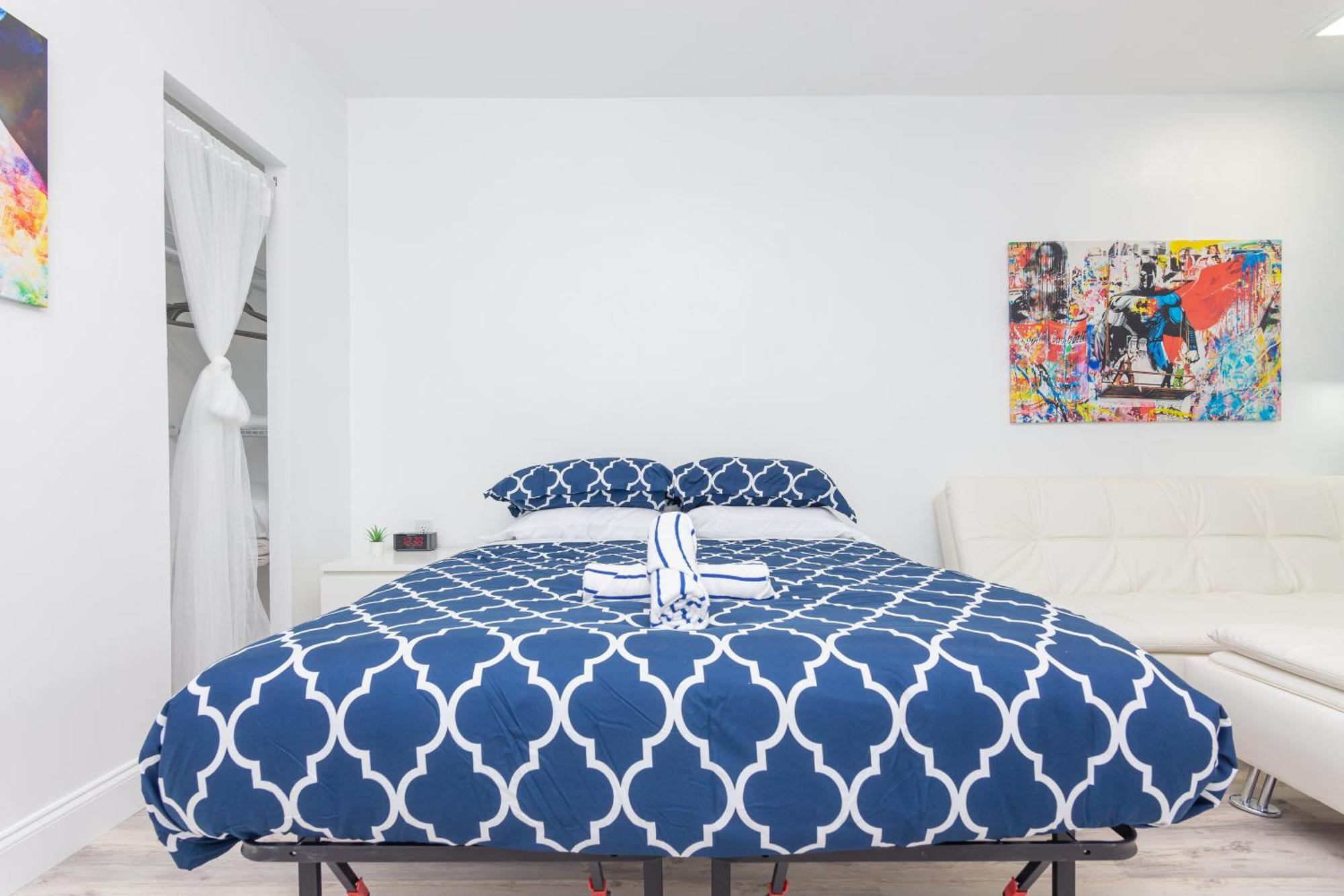 Ocean Drive Deco Apt W/2 Queen Beds, Steps 2 Beach Miami Beach Ngoại thất bức ảnh